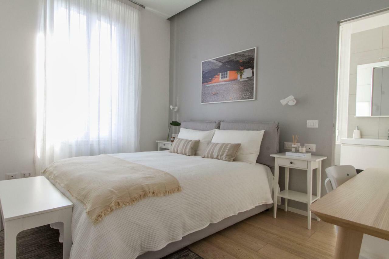 Luxury And Spacious Apartment Milan Exterior photo