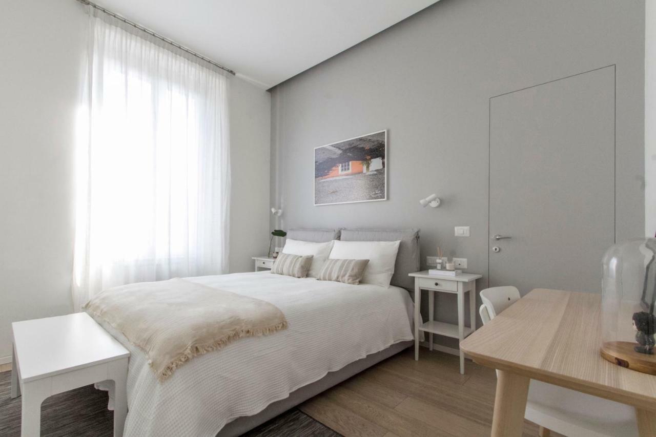 Luxury And Spacious Apartment Milan Exterior photo